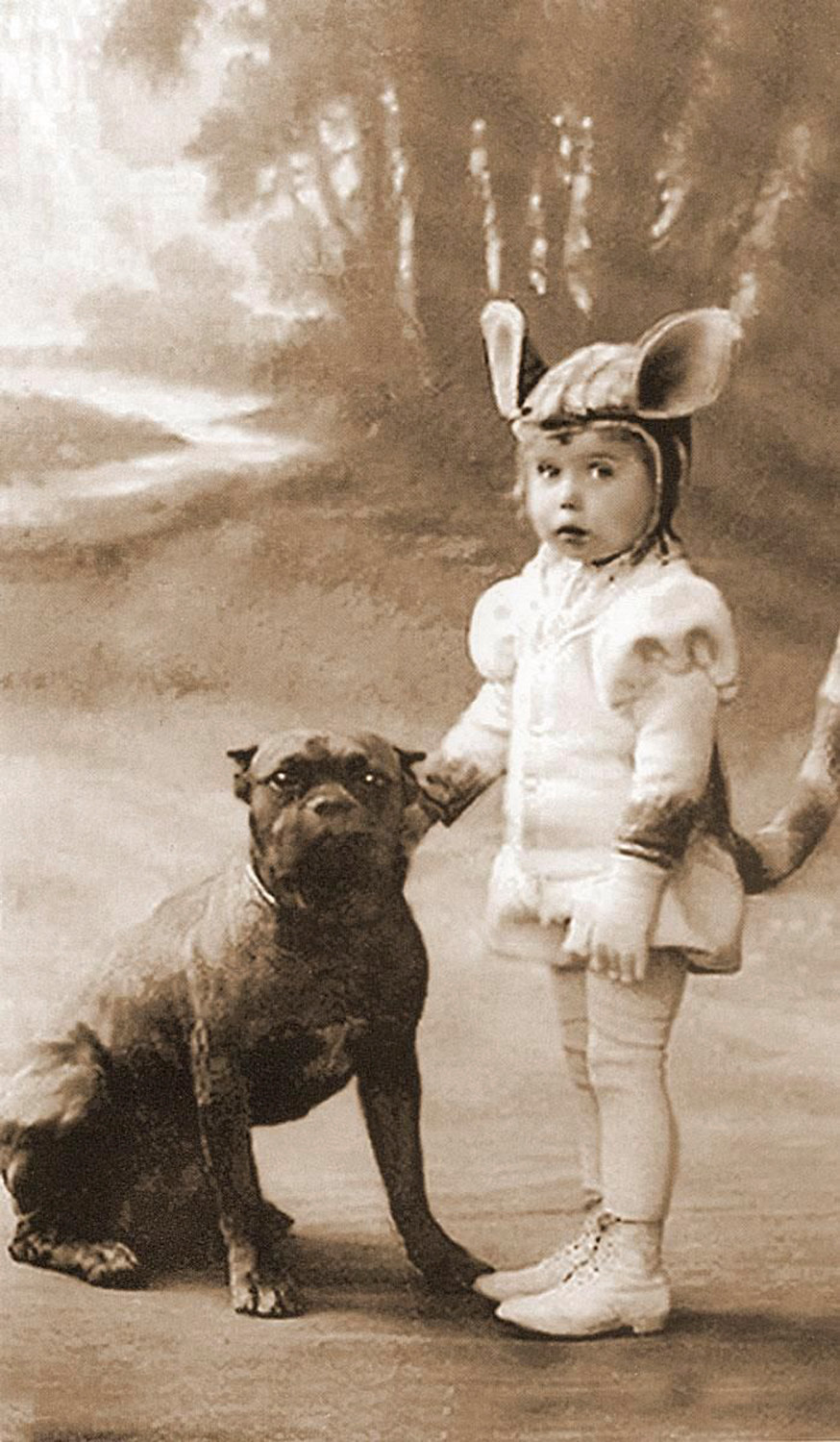 The original nanny dog fashion